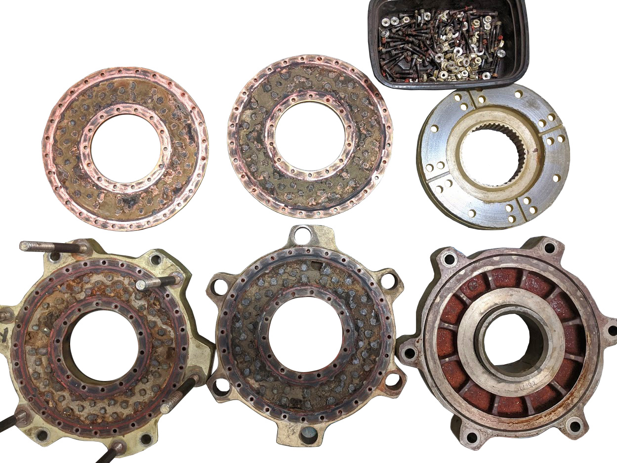 worn clutch
